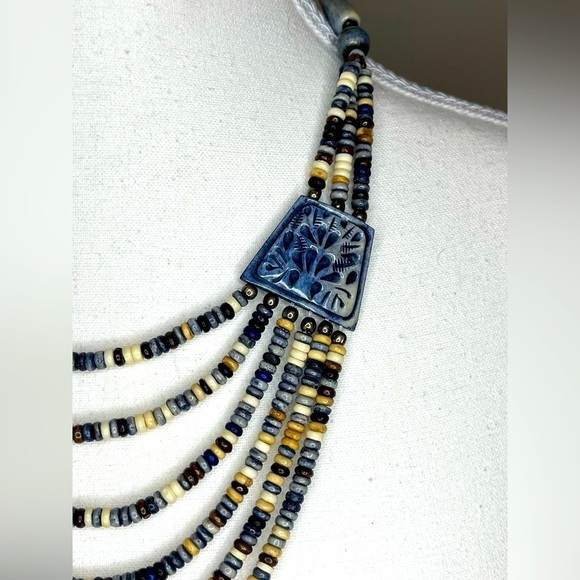 ⭐️ NWOT- Costume Jewelry necklace- #2 - Picture 3 of 6